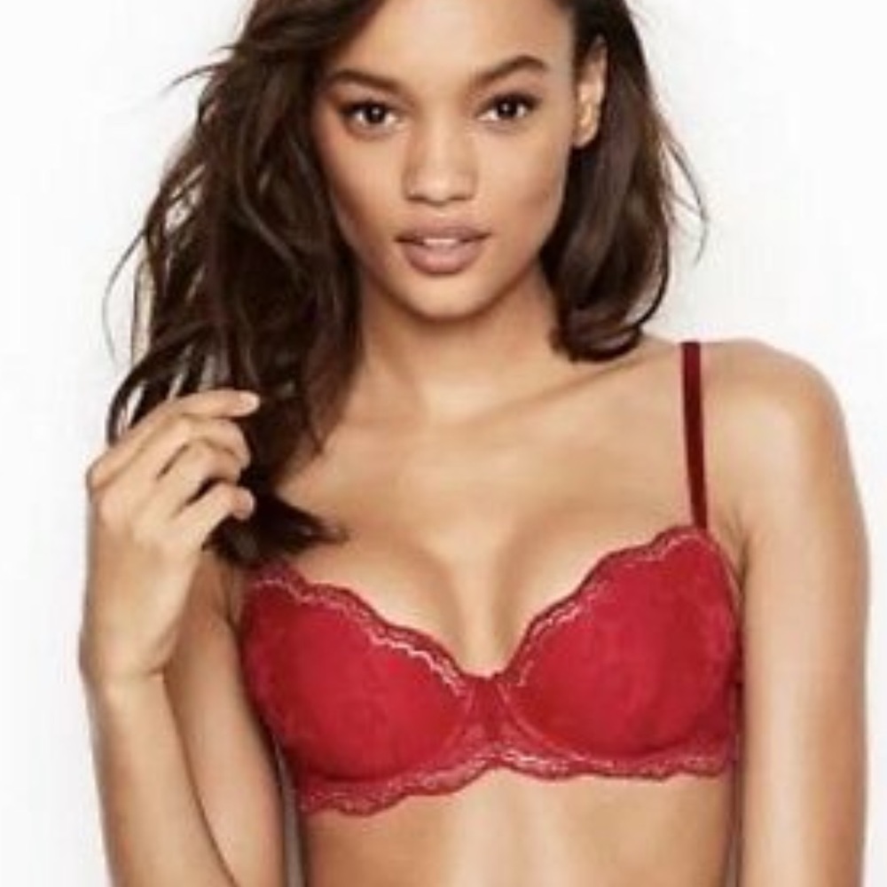 Victoria’s Secret RED bra 🔥 34D